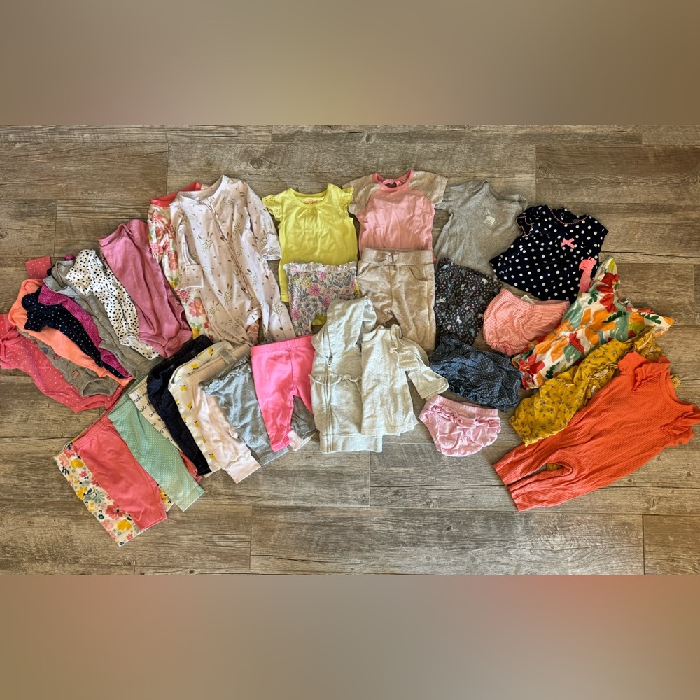 Baby Girl 0-3 Months Clothes Bundle- 30+ Pieces (List in Description)